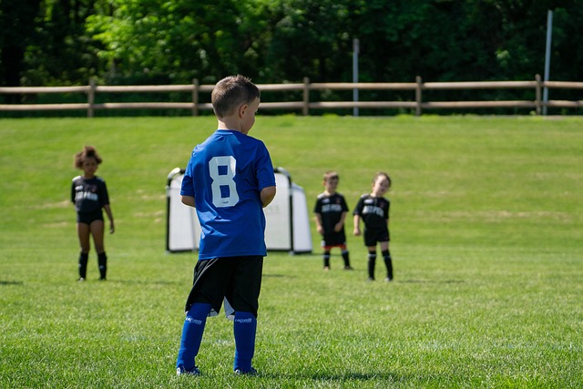 他決策果斷 他決策果斷