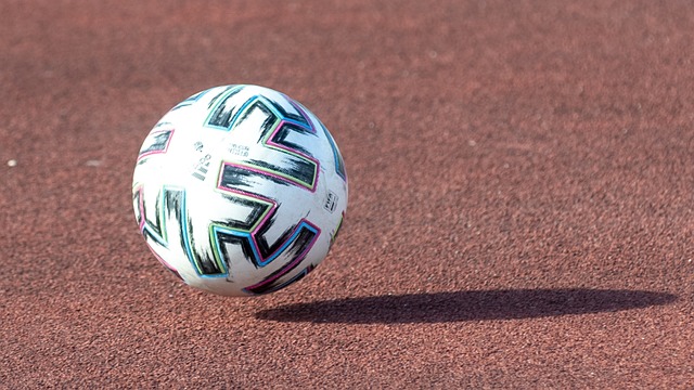 展现出强大 展现出强大